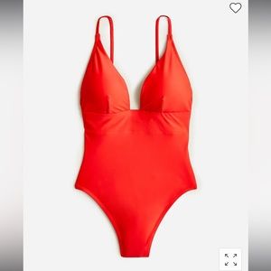 J Crew Womens Plunge one-piece. Bright cerise size 4. NWT.